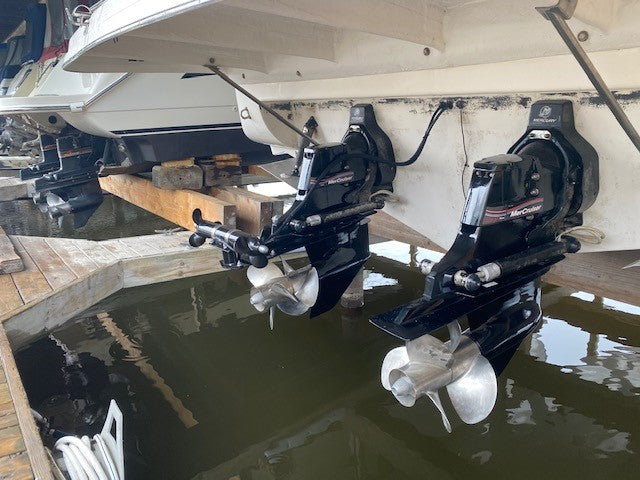 ST350-OB Outboard + Sterndrive Mounted Stern Thruster